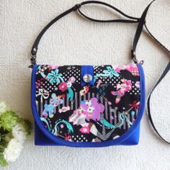 セクシーな女の子のポシェット